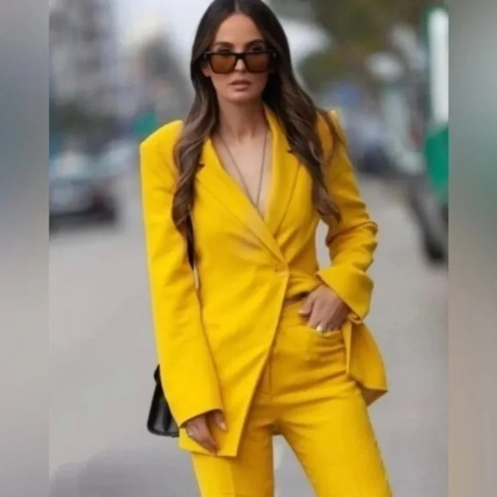 Zara Blazer  XS Yellow Double Breasted Asymmetric Blogger Fave - Picture 15 of 16